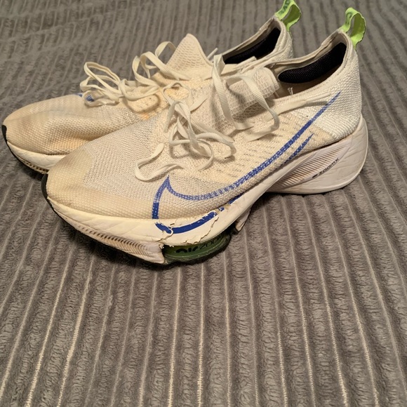 Size 9.5 - Nike Air Zoom Tempo NEXT% White - CI9923-103 zoomx running shoes - Picture 2 of 12